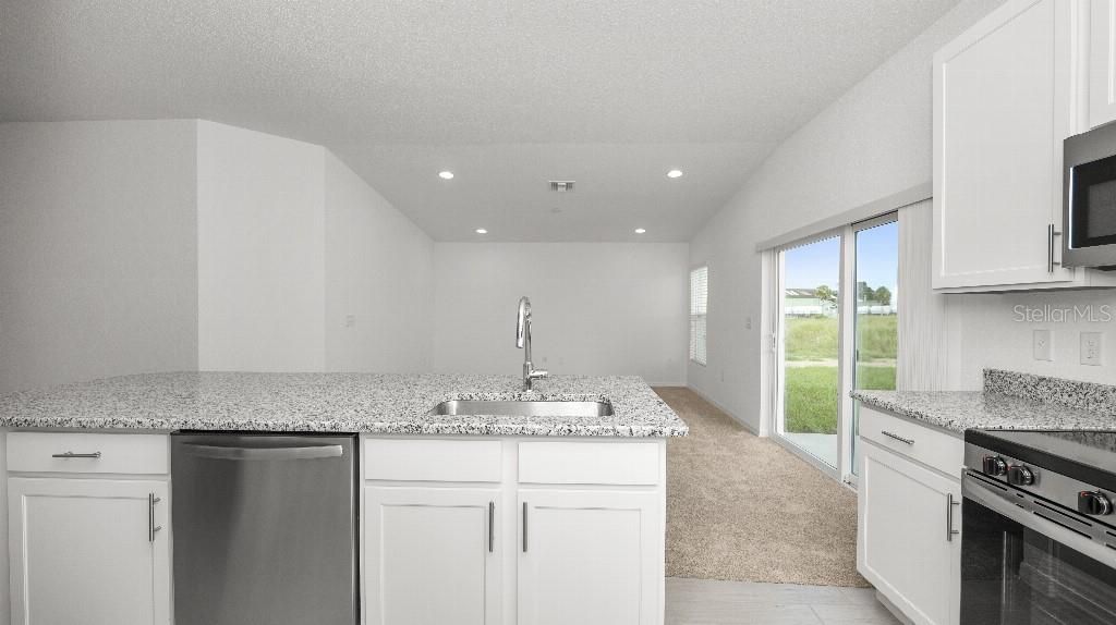 Active With Contract: $259,499 (3 beds, 2 baths, 1346 Square Feet)