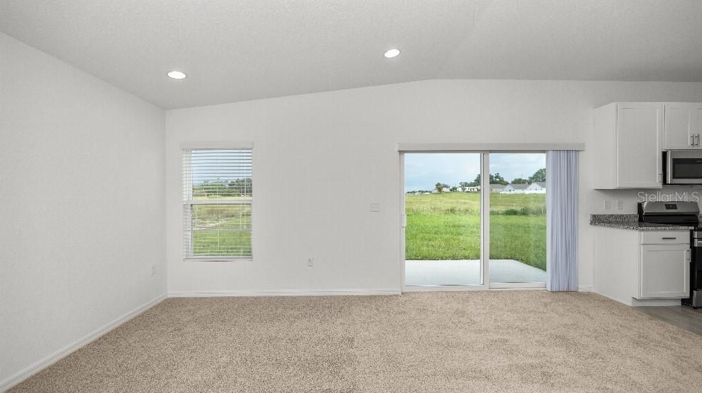 Active With Contract: $259,499 (3 beds, 2 baths, 1346 Square Feet)