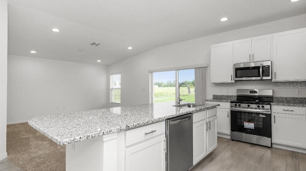 Active With Contract: $259,499 (3 beds, 2 baths, 1346 Square Feet)