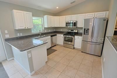 Active With Contract: $310,000 (3 beds, 2 baths, 1608 Square Feet)