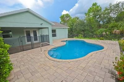 Active With Contract: $310,000 (3 beds, 2 baths, 1608 Square Feet)