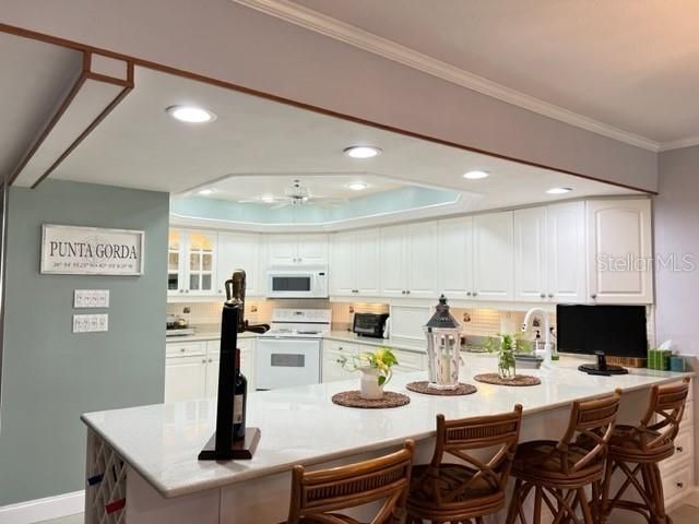 В аренду: $3,000 (3 спален, 2 ванн, 2069 Квадратных фут)