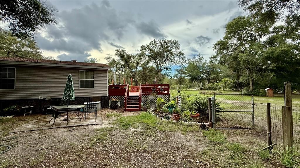 For Sale: $199,900 (3 beds, 2 baths, 1610 Square Feet)