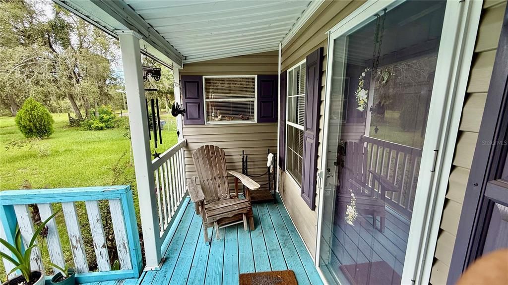 For Sale: $199,900 (3 beds, 2 baths, 1610 Square Feet)