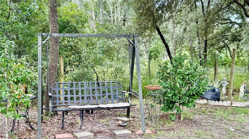 For Sale: $199,900 (3 beds, 2 baths, 1610 Square Feet)