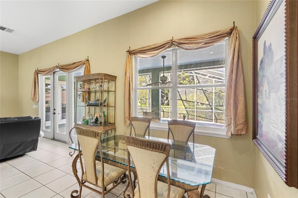 На продажу: $440,000 (3 спален, 2 ванн, 2050 Квадратных фут)