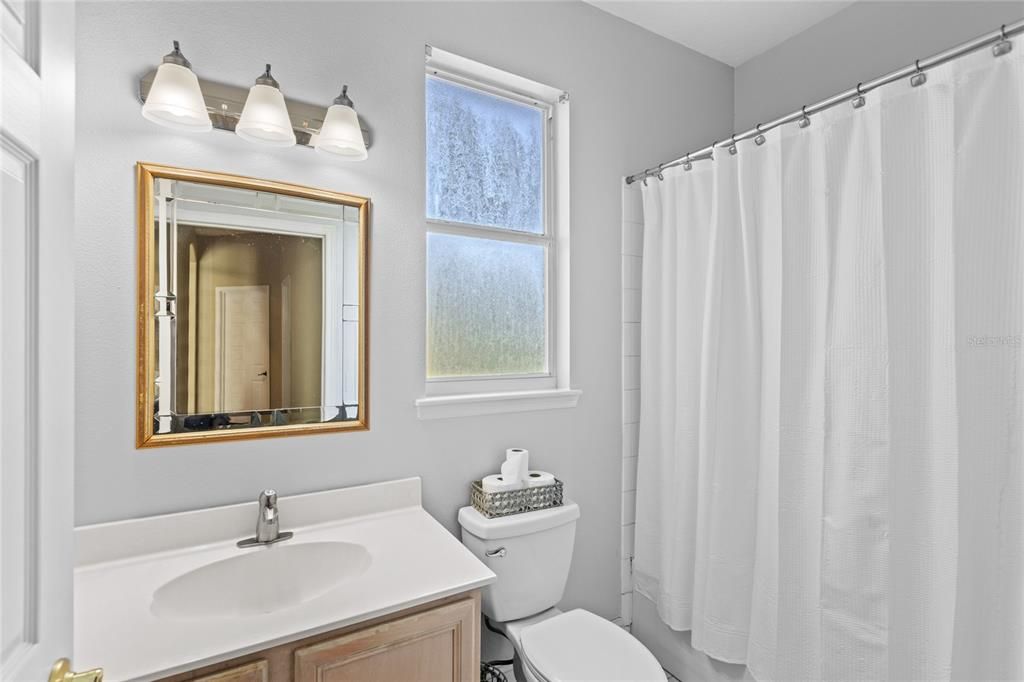 На продажу: $440,000 (3 спален, 2 ванн, 2050 Квадратных фут)