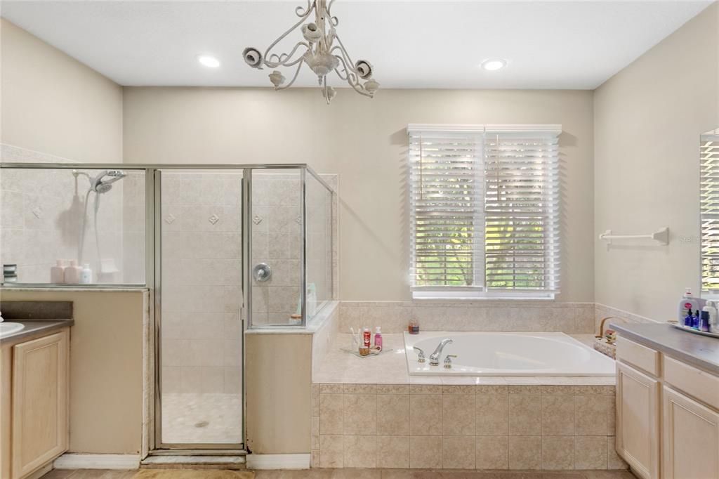 На продажу: $440,000 (3 спален, 2 ванн, 2050 Квадратных фут)