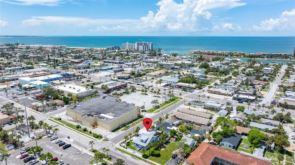 待售: $1,199,000 (5 贝兹, 0 浴室, 2421 平方英尺)