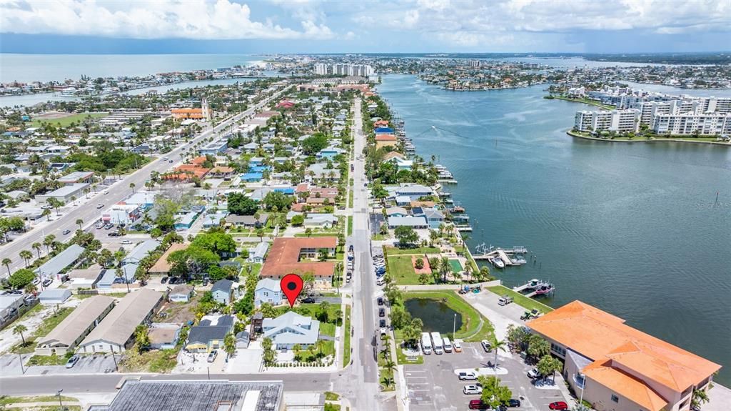 待售: $1,199,000 (5 贝兹, 0 浴室, 2421 平方英尺)