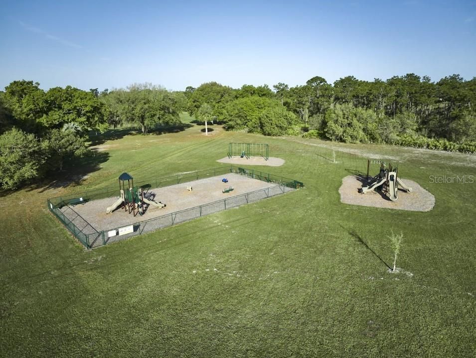 待售: $18,000 (0.55 acres)