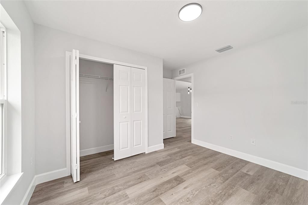 For Rent: $1,850 (3 beds, 2 baths, 1380 Square Feet)