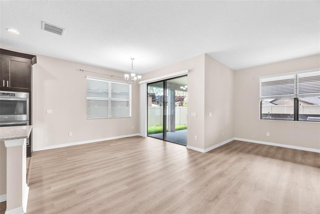 En Renta: $3,400 (5 camas, 3 baños, 3541 Pies cuadrados)