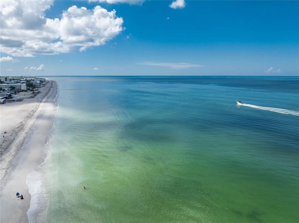 На продажу: $470,000 (2 спален, 2 ванн, 1270 Квадратных фут)