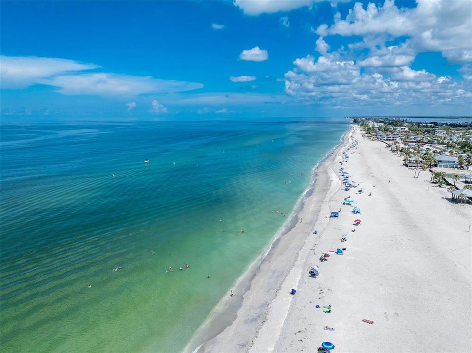 На продажу: $470,000 (2 спален, 2 ванн, 1270 Квадратных фут)