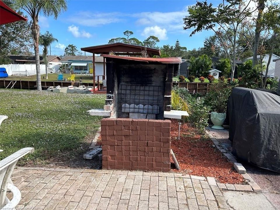 待售: $315,000 (4 贝兹, 3 浴室, 1444 平方英尺)