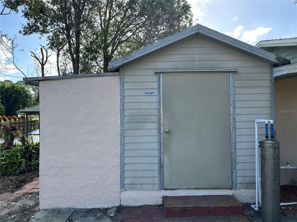 待售: $315,000 (4 贝兹, 3 浴室, 1444 平方英尺)