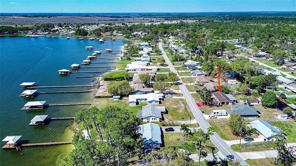 待售: $315,000 (4 贝兹, 3 浴室, 1444 平方英尺)