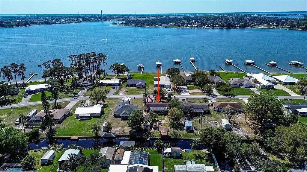 待售: $315,000 (4 贝兹, 3 浴室, 1444 平方英尺)