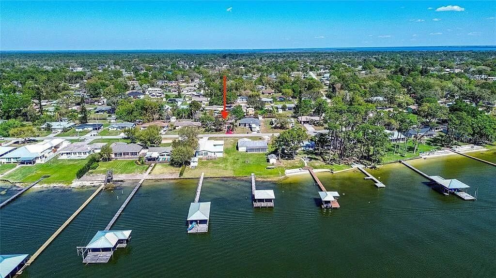 待售: $315,000 (4 贝兹, 3 浴室, 1444 平方英尺)