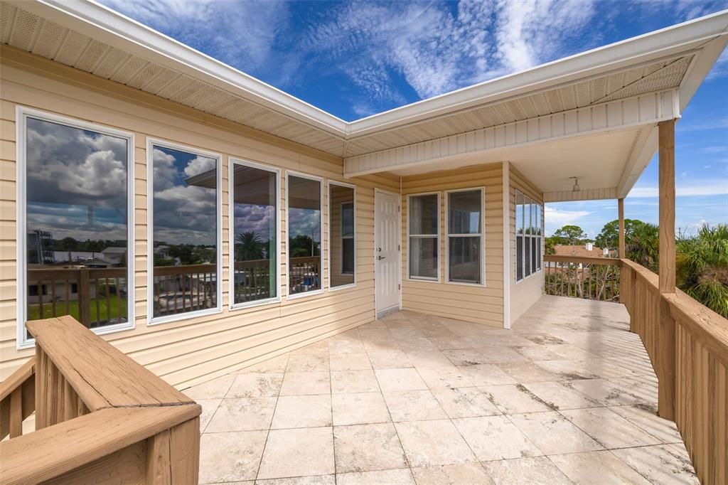 待售: $1,100,000 (5 贝兹, 3 浴室, 3761 平方英尺)