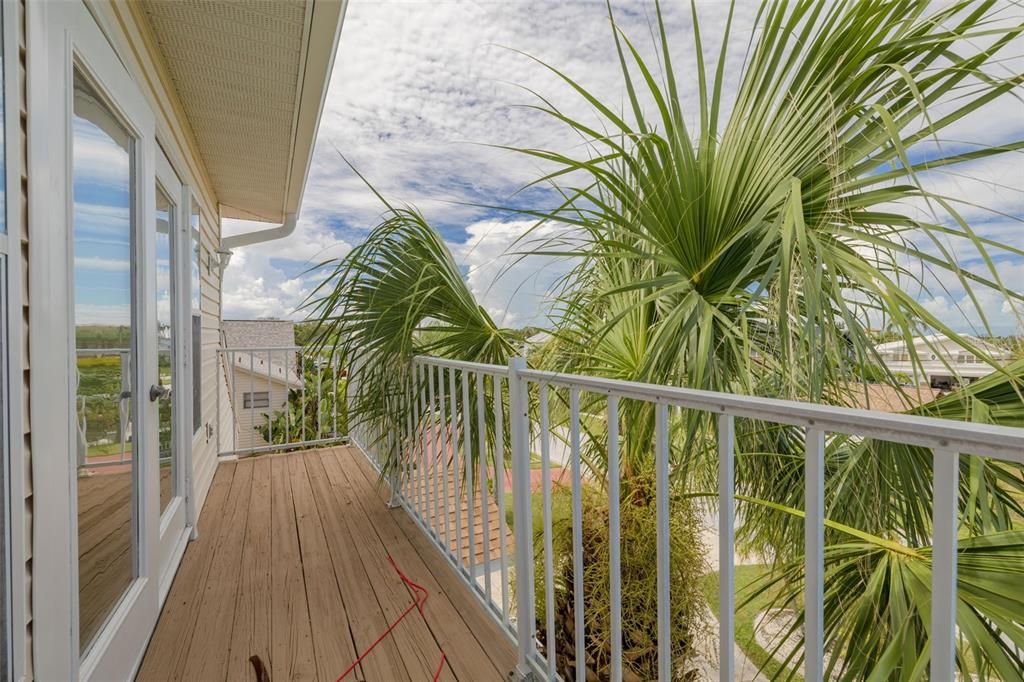 待售: $1,100,000 (5 贝兹, 3 浴室, 3761 平方英尺)