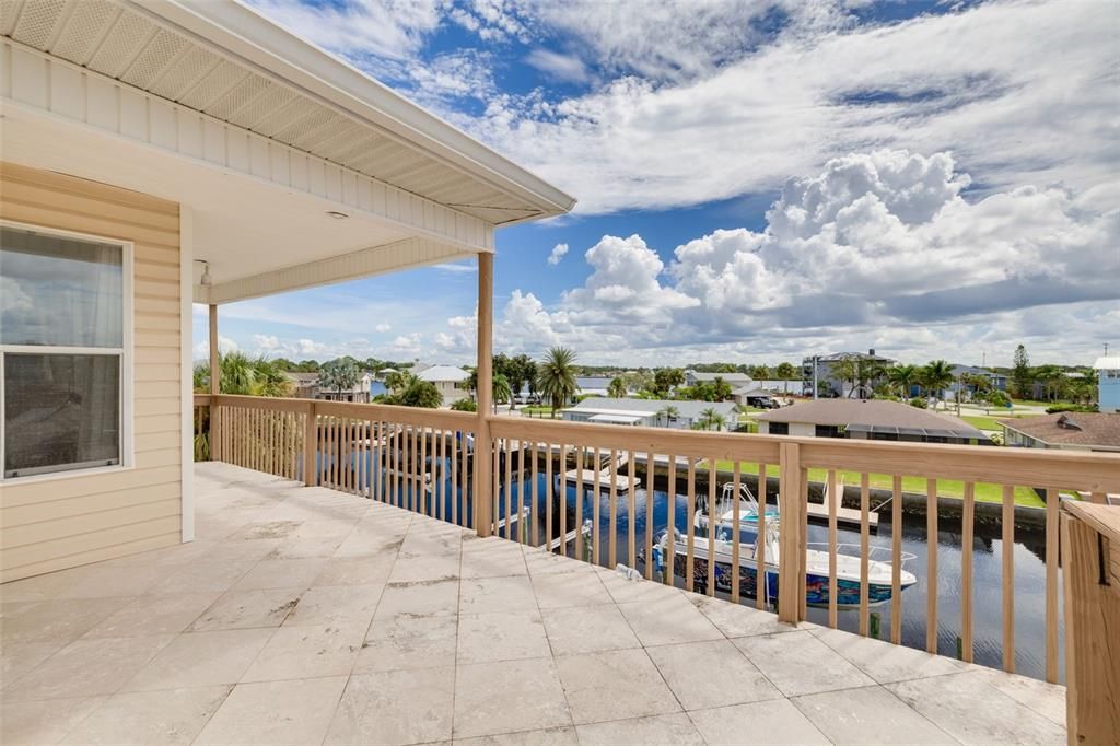 待售: $1,100,000 (5 贝兹, 3 浴室, 3761 平方英尺)