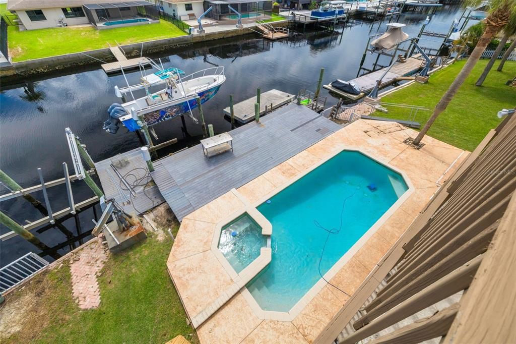 待售: $1,100,000 (5 贝兹, 3 浴室, 3761 平方英尺)