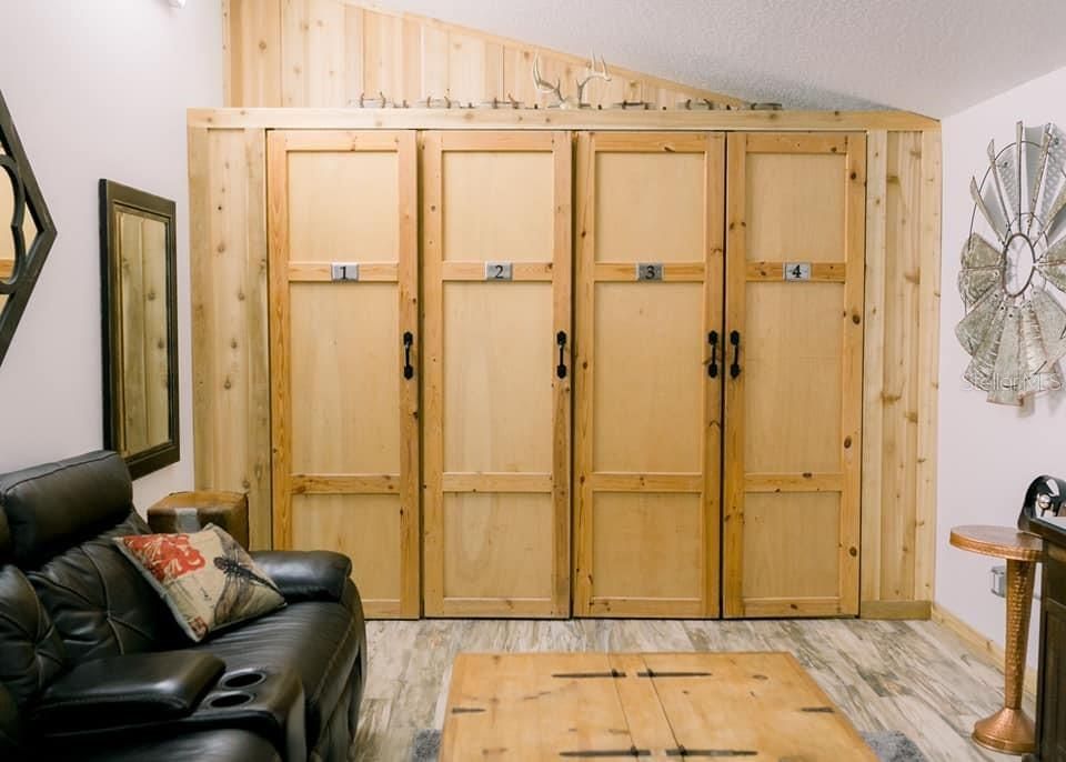 待售: $1,600,000 (0 贝兹, 0 浴室, 5400 平方英尺)