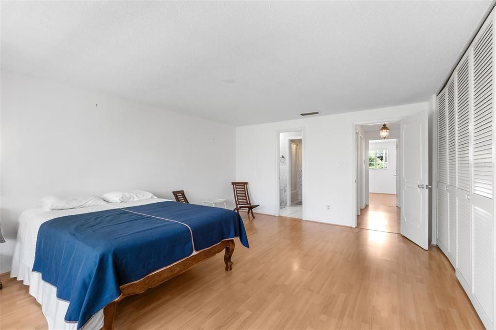 En Venta: $500,000 (2 camas, 1 baños, 1246 Pies cuadrados)