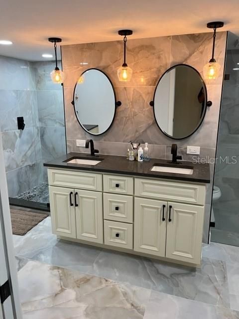 For Rent: $5,750 (3 beds, 2 baths, 2069 Square Feet)