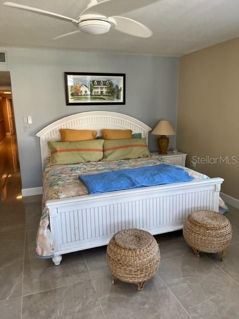 For Rent: $5,750 (3 beds, 2 baths, 2069 Square Feet)