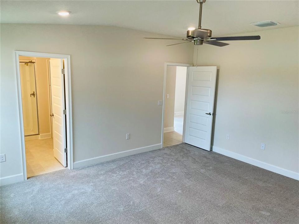 Active With Contract: $380,900 (4 beds, 2 baths, 1602 Square Feet)