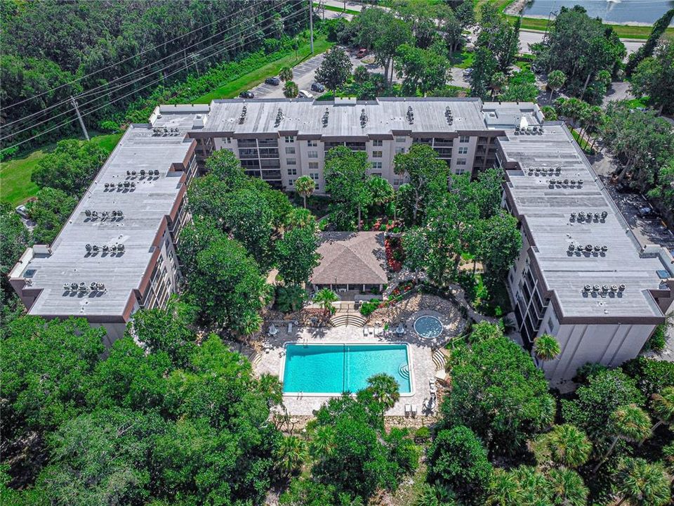 待售: $165,000 (2 贝兹, 2 浴室, 932 平方英尺)