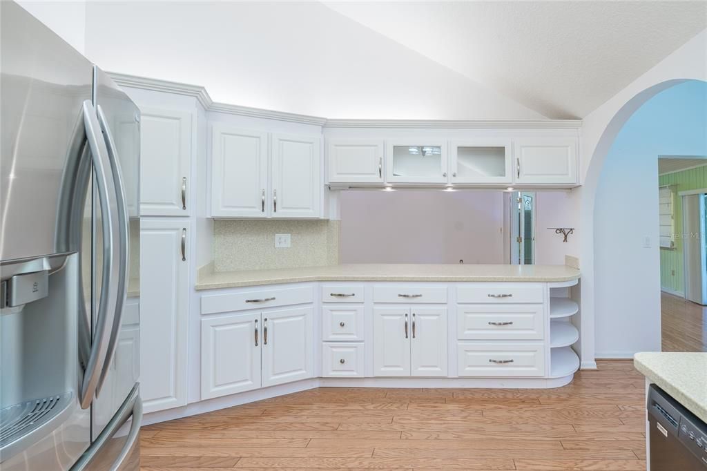 For Sale: $375,000 (3 beds, 2 baths, 2226 Square Feet)