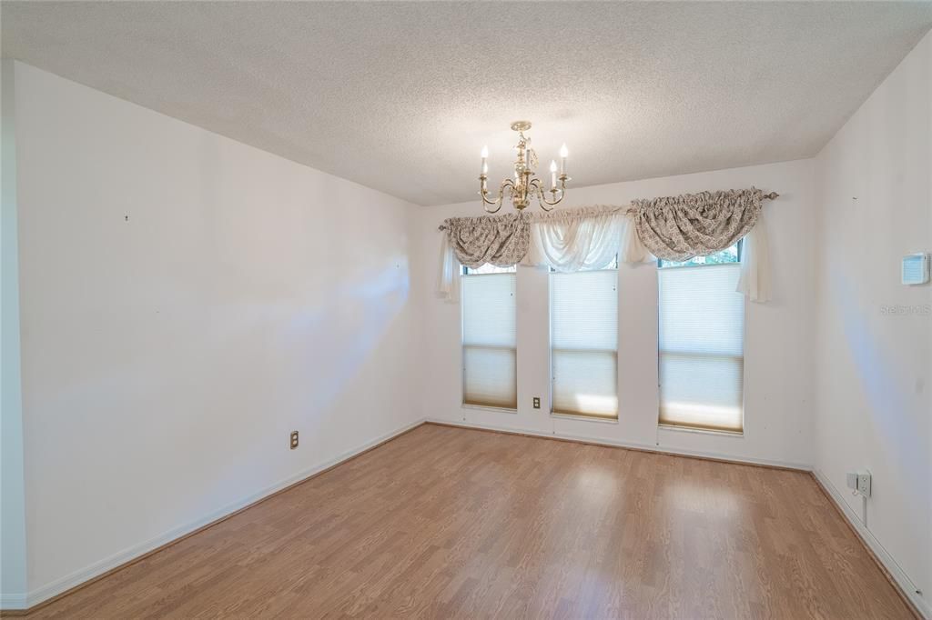 For Sale: $375,000 (3 beds, 2 baths, 2226 Square Feet)