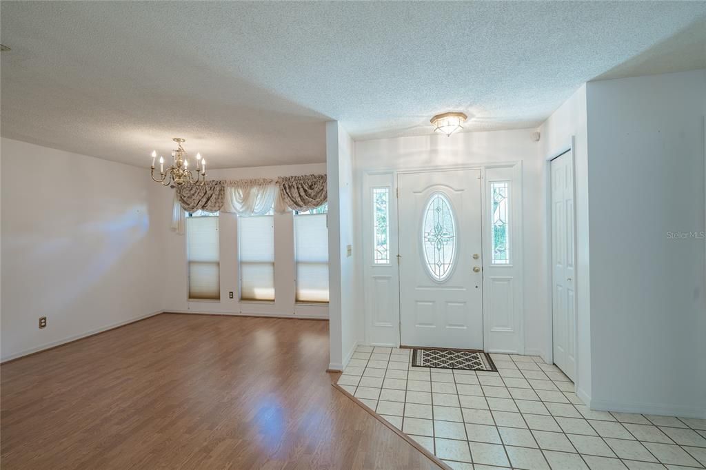 For Sale: $375,000 (3 beds, 2 baths, 2226 Square Feet)