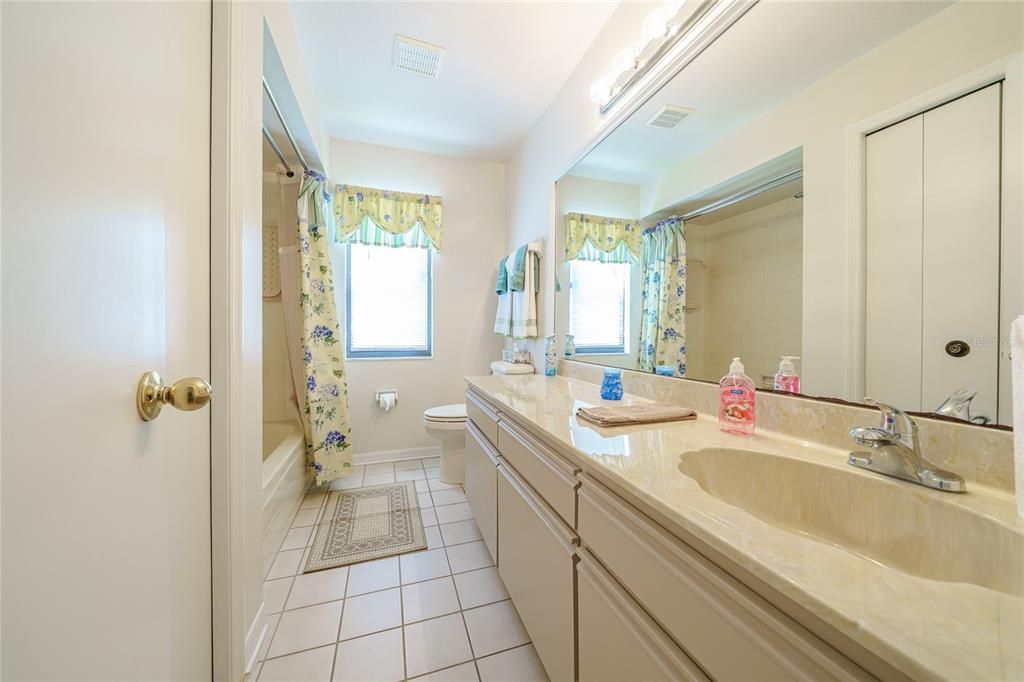 For Sale: $375,000 (3 beds, 2 baths, 2226 Square Feet)