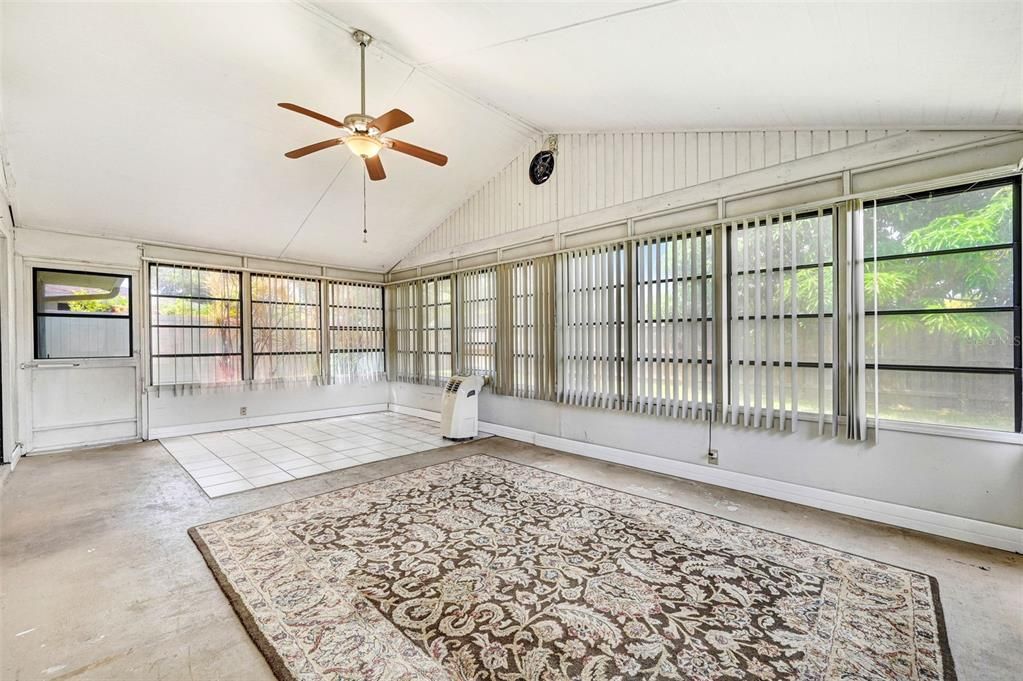 待售: $369,500 (3 贝兹, 2 浴室, 1638 平方英尺)