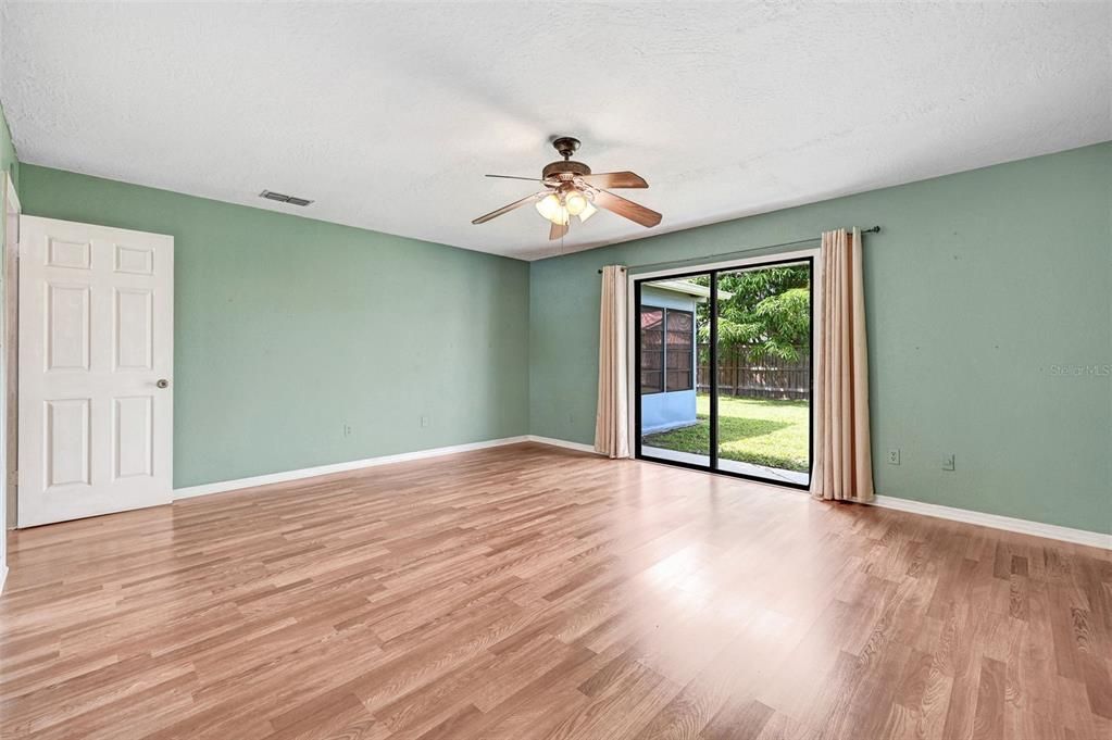 待售: $369,500 (3 贝兹, 2 浴室, 1638 平方英尺)