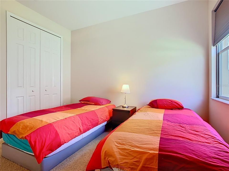 For Sale: $359,000 (3 beds, 2 baths, 2046 Square Feet)