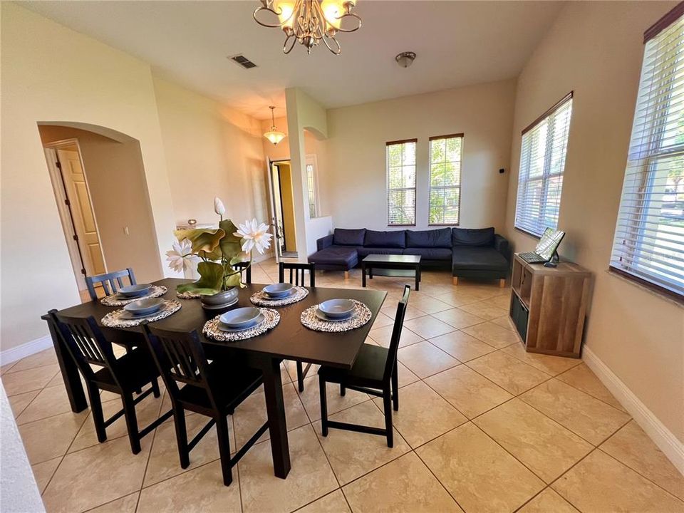 For Sale: $359,000 (3 beds, 2 baths, 2046 Square Feet)
