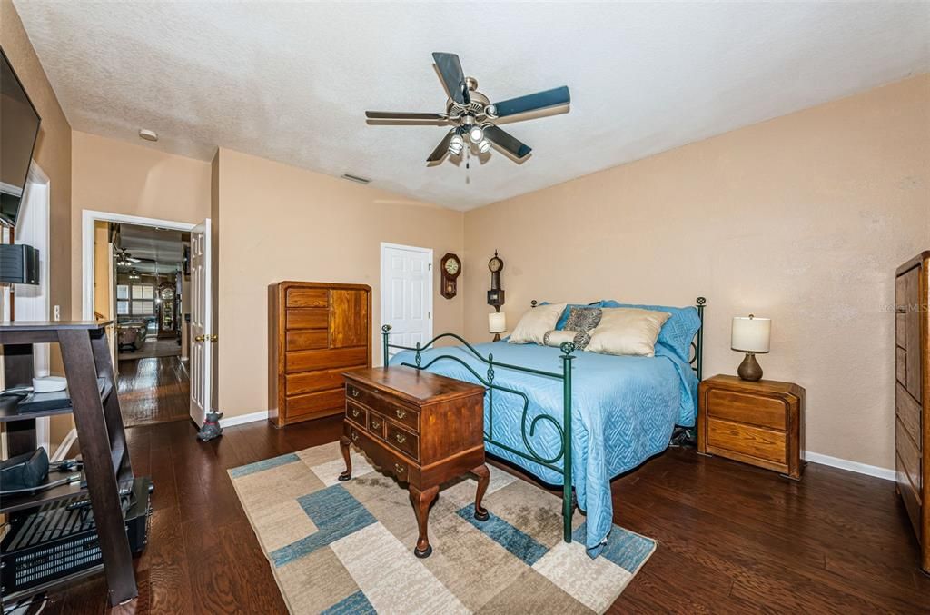 待售: $675,000 (3 贝兹, 2 浴室, 2227 平方英尺)