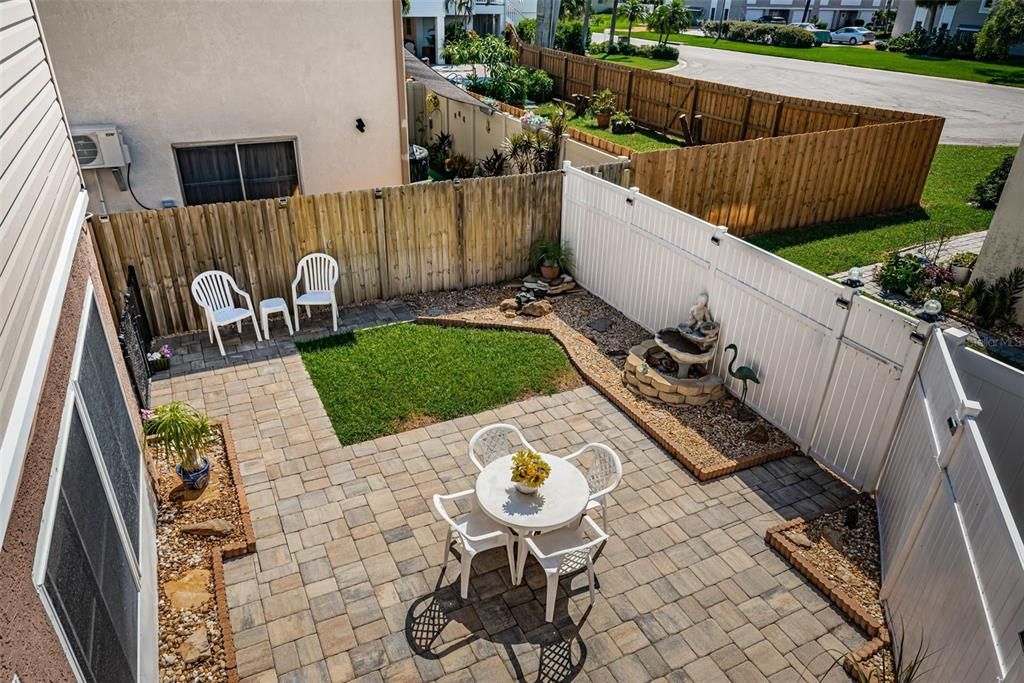 待售: $675,000 (3 贝兹, 2 浴室, 2227 平方英尺)