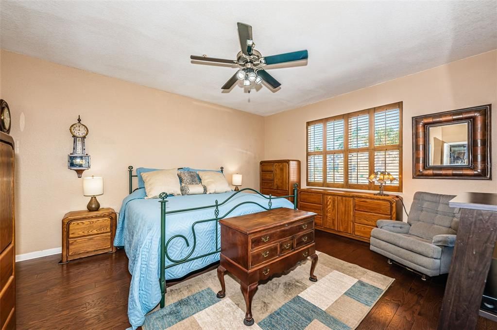 待售: $675,000 (3 贝兹, 2 浴室, 2227 平方英尺)