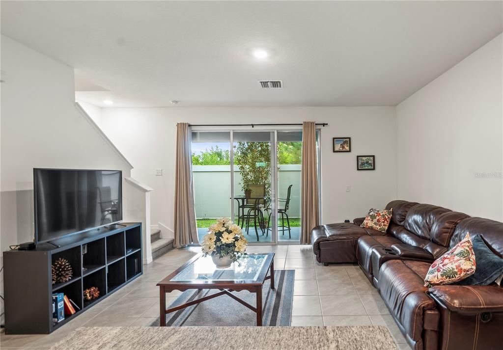 En Venta: $325,000 (3 camas, 2 baños, 1673 Pies cuadrados)