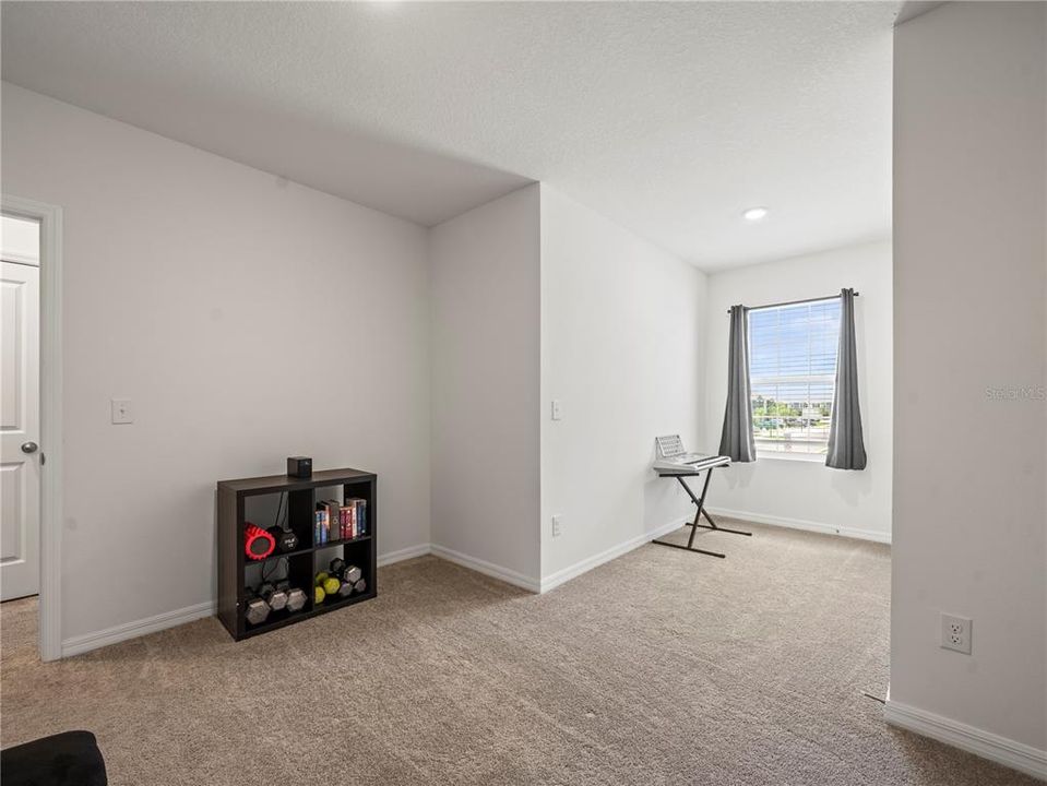 En Venta: $325,000 (3 camas, 2 baños, 1673 Pies cuadrados)