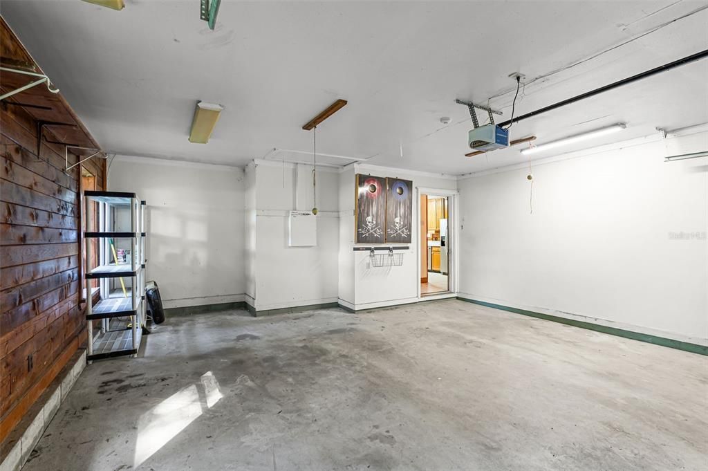 Active With Contract: $550,000 (4 beds, 2 baths, 2240 Square Feet)