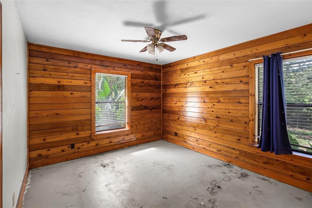 Active With Contract: $550,000 (4 beds, 2 baths, 2240 Square Feet)