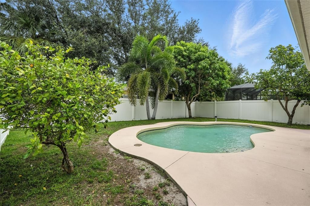 En Venta: $510,000 (4 camas, 3 baños, 3327 Pies cuadrados)